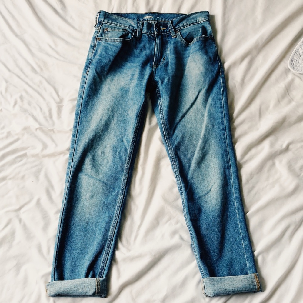28x30 Old Navy, Slim Built-In Flex Blue Jeans.